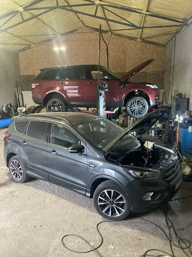 M-Tech Maciej Ziemniak